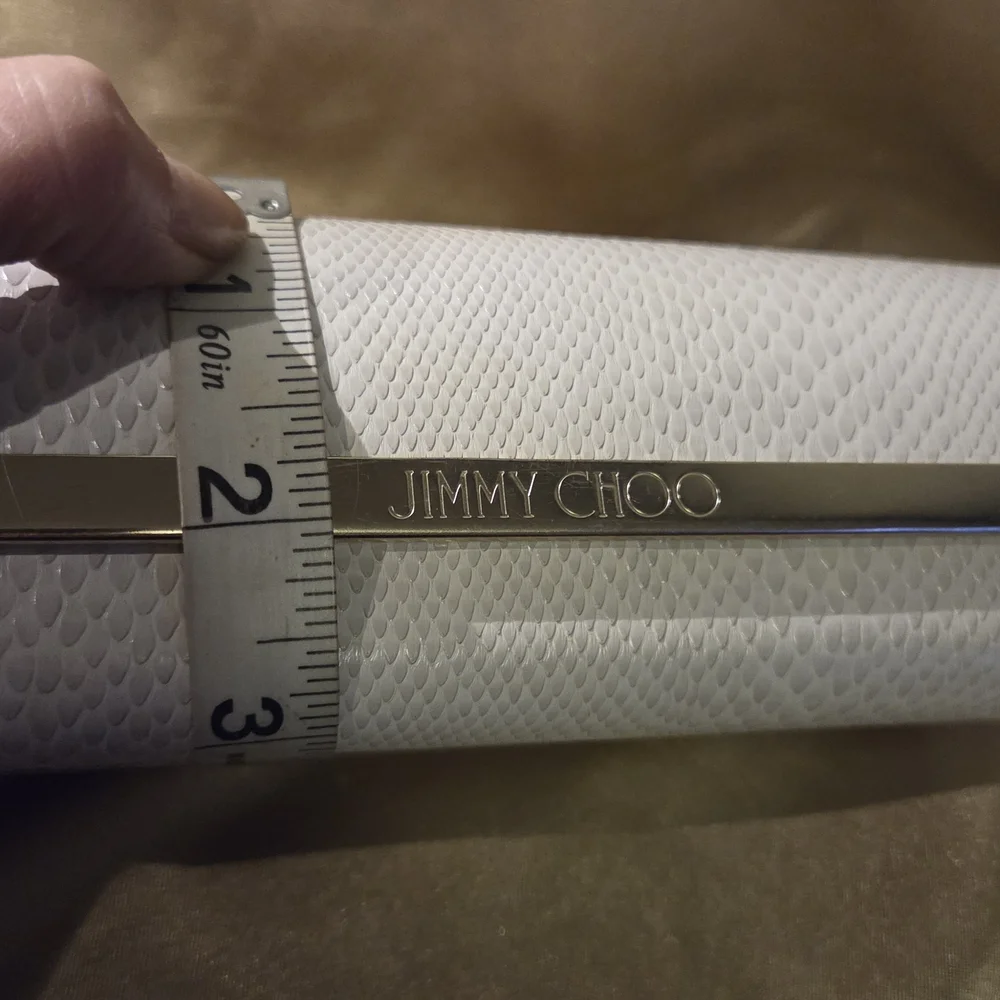 Your Sunglasses Deserve Jimmy Choo 💅 Luxe Cream Hard Shell Case